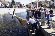 Vynášení smrtky symbolizuje konec zimy a příchod jara