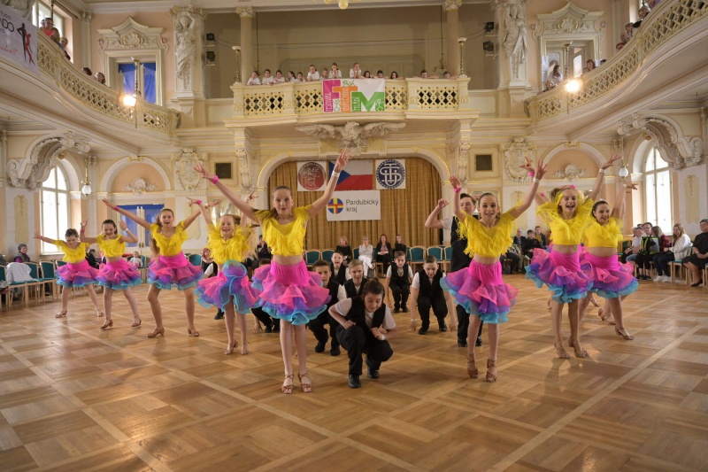 FOTO, VIDEO: Máme titul! Mistrovství tanečníků v Chrudimi hodnotil i  Chlopčík - Chrudimský deník