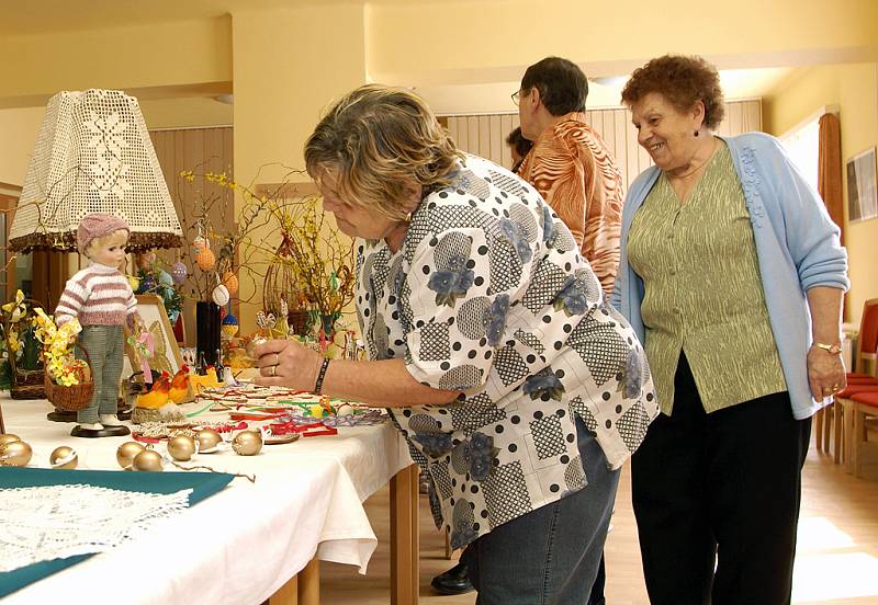 Ve Společenském domě byla od čtvrtka do soboty velikonoční výstava, kterou uspořádaly členky místní organizace svazu diabetiků.