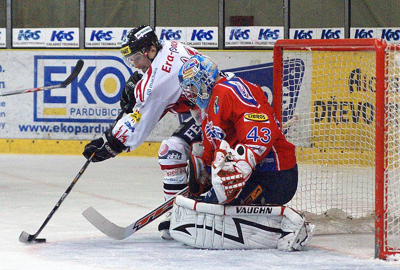 Z hokejového utkání I. hokejové ligy HC Chrudim - Ostrava Poruba 1:3.