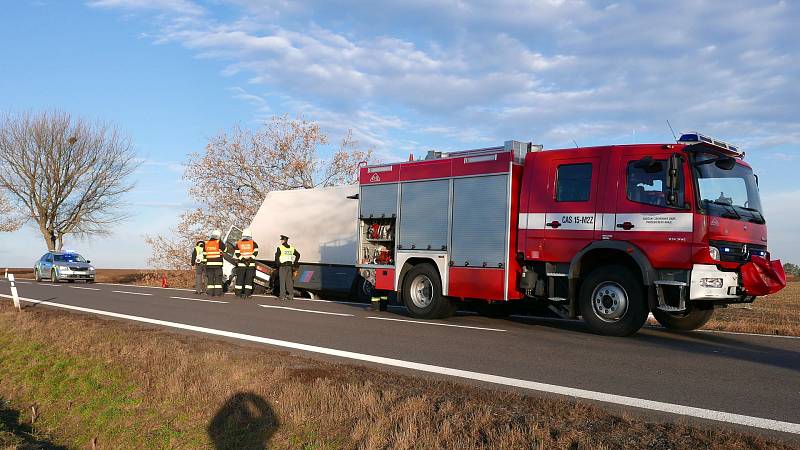 Škody na kamionu se odhadují na 2,5 milionu