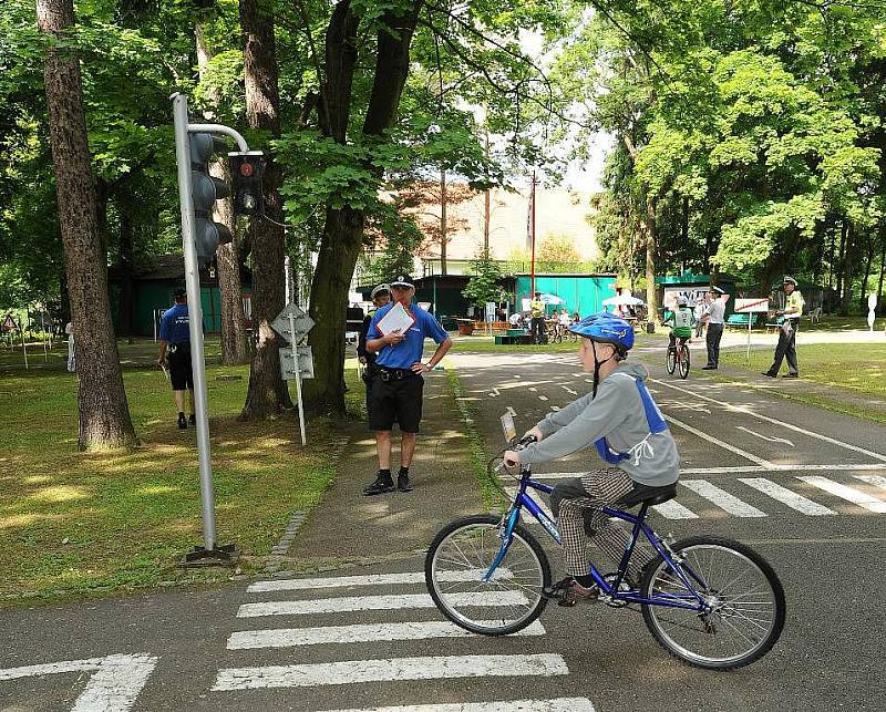 Chrudimské dopravní hřiště patřilo dopravním závodů malých cyklistů z celého Pardubického kraje.