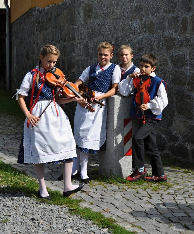 Z 19. ročníku Adámkových folklorních slavností v Hlinsku.