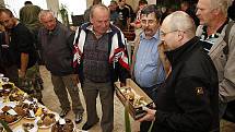II. ročník houbařské výstavy v Hlinsku navštívilo na tisíc návštěvníků a vystavovalo se na 400 exponátů. 