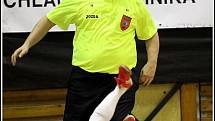 Na úvod kalendářního roku 2011 v Jetbull Futsal lize hostili hráči mistrovského Era-Packu Chrudim tradičního soupeře - Slavii Praha