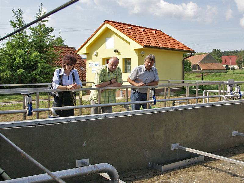 V Rabštejnské Lhotě otevřeli novou čističku odpadních vod. 