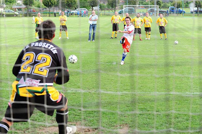 Prosetín se změnil v Mekku fotbalu, již poosmé se tu konala oblíbená Fotbalová show.