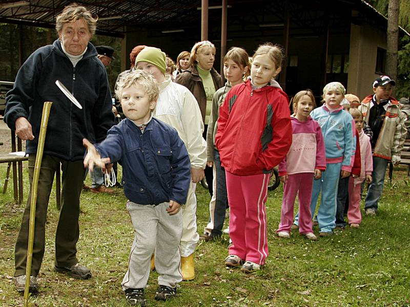 Oslavy Svátku práce na Cihelce v hlinecké místní části Blatno byly v režii členů KSČM. Bavili se tu děti i dospělí.