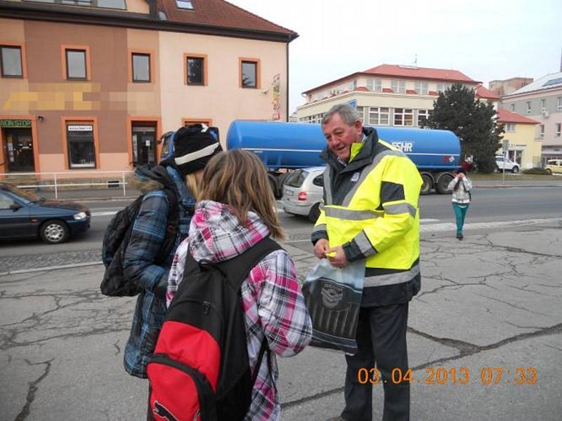 Preventivní dopravní policejní akce Zebra se za tebe nerozhlédne na Chrudimsku 2013.