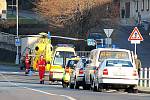 Dopravní nehoda v Hrochově Týnci u níž došlo k vážnému zranění cyklisty.
