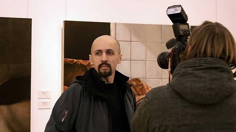 Provokující expozice Na vlastní oči v chrudimské Výstavní síni,