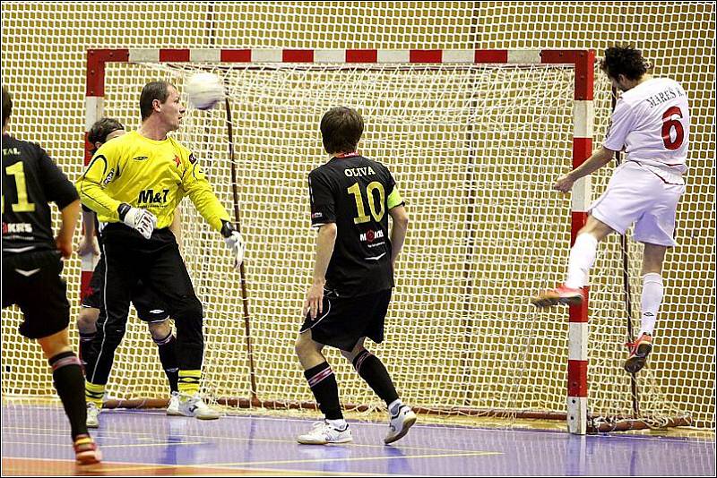 Z prvního utkání čtvrtfinálové série play off Jetbull futsal ligy: Era-Pack Chrudim - Slavia Praha 5:0.