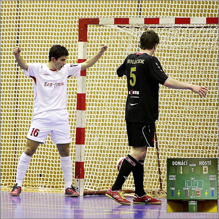 Z prvního utkání čtvrtfinálové série play off Jetbull futsal ligy: Era-Pack Chrudim - Slavia Praha 5:0.