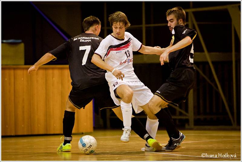 Futsalisté Era-Packu Chrudim na turnaji Victory Macro Cup 2012.
