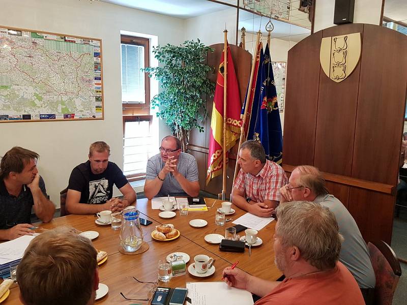 Začala rekonstrukce hasičské zbrojnice v Třemošnici