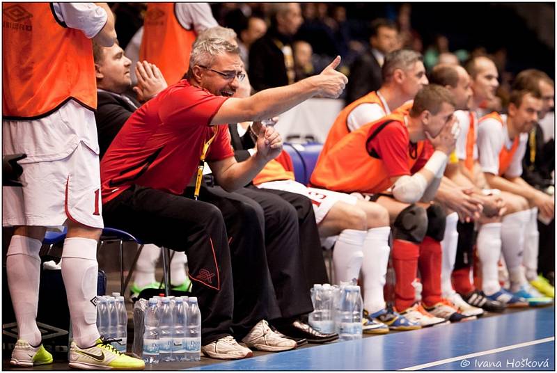 Elitní skupina UEFA Futsal Cupu: Era-Pack Chrudim porazil rumunský Targu Mures 9:1.