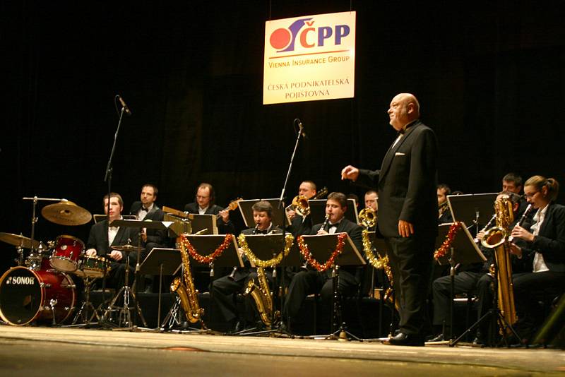 Vánoční koncert orchestru Václava Hybše v Chrudimi.