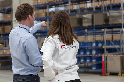 Vedení firmy Megatech Industries v Hlinsku na Chrudimsku skončí v prosinci příštího roku výrobu plastových dílů pro automobily
