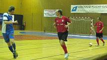 Era-Pack Chrudim porazil v prvním čtvrtfinále play off I. futsalové ligy Torf Pardubice 6:1.