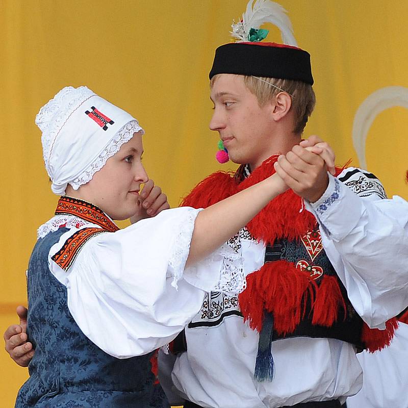 Resselovo náměstí patřilo o víkendu oblíbenému folklornímu festivalu Chrudimské obžínky. 