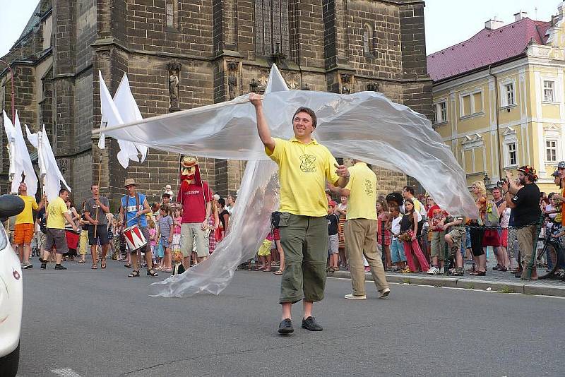 Z 59. ročníku festivalu amatérského loutkářství Loutkářská Chrudim.