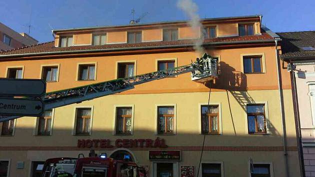 Požár hotelu Centrál v Chrudimi