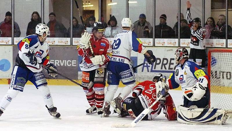 V derby nadstavbové části I. hokejové ligy prohrála Chrudim doma s Vrchlabím 3:4 po prodloužení.