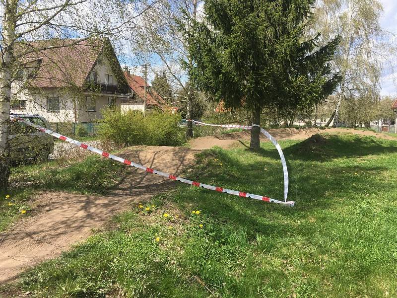 Kluci se mohli zabít! Proseč zavřela pumptrackové hřiště