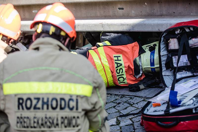 Mistrovství hasičů ve vyprošťování u dopravních nehod.