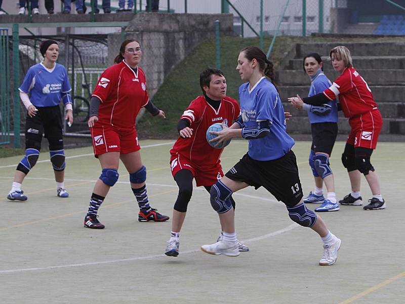 Z utkání I. národní ligy házené žen HK Hlinsko – TJ Spartak Modřany 19:9.