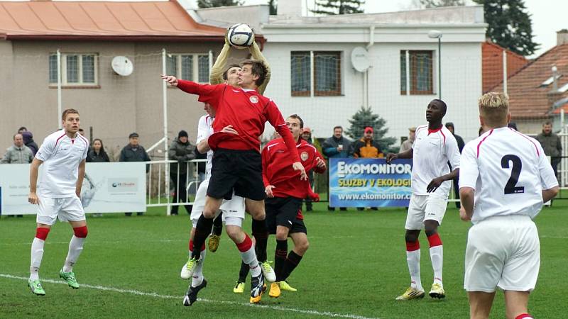 Z utkání 3. fotbalové ligy MFK Chrudim – TJ Kunice 1:1