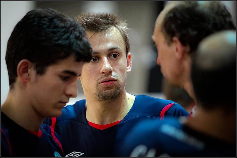 Z druhého utkání čtvrtfinálové série play off Jetbull futsal ligy: Slavia Praha - Era-Pack Chrudim 0:7.