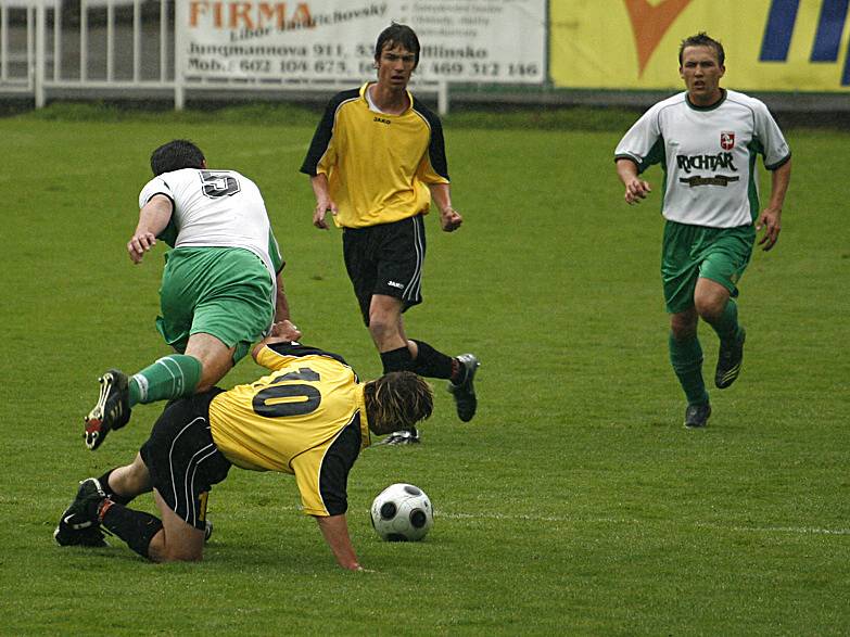 Z utkání krajského přeboru ve fotbale Hlinsko - Svitavy 0:1.