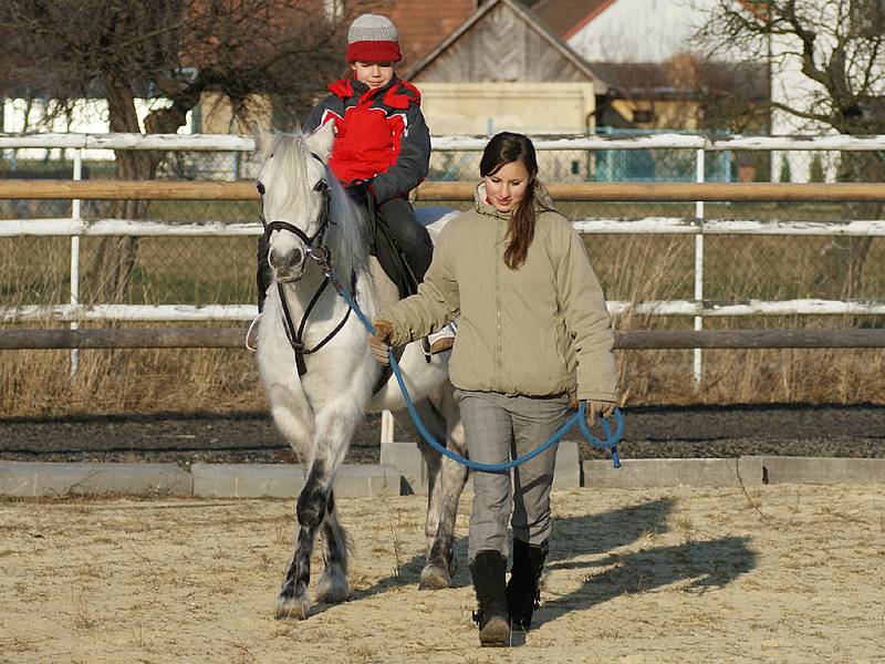 Dětský Silvestr na farmě Slunečný dvůr v restauraci „Na farmě“ v Holičkách. 