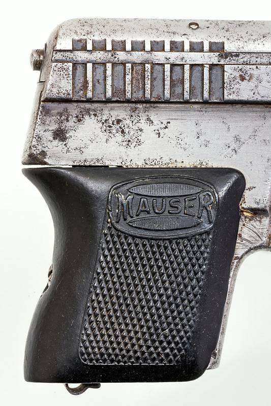 Tuto pistoli Mauser WTP ráže 6,35 mm Browning získalo Východočeské muzeum v Pardubicích v právě končící amnestii.