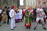 Masopustní obchůzku v Chrudimi obstaral tradičně folklorní soubor Kohoutek.