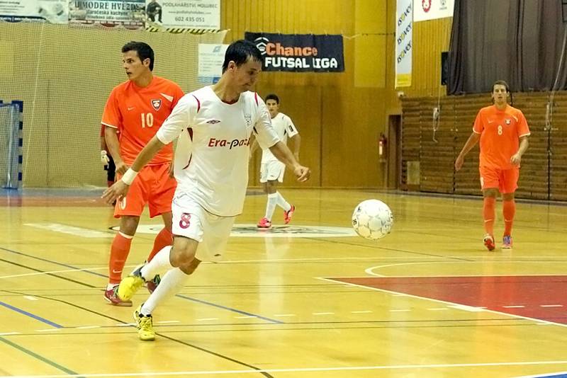 Z přípravného futsalového utkání FK Era-Pack Chrudim FC Tango Brno 4:1 (1:1).