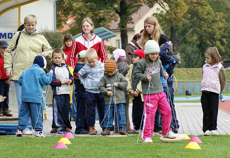 Letní stadion v Chrudimi patřil těm nejmenším atletům.