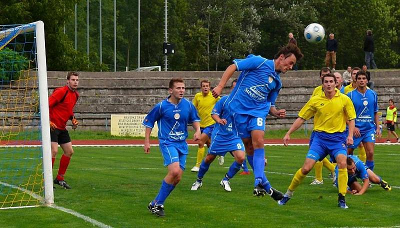 Divizní derby AFK Chrudim - Ústí nad Orlicí skončilo remízou 2:2.