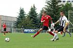 Přímý souboj o divizi! V posledním kole krajského přeboru remizovali fotbalisté MFK Chrudim doma s Vysokým Mýtem 0:0. Hosté se tak mohli radovat z první příčky a postupu do divize na úkor svého soupeře.