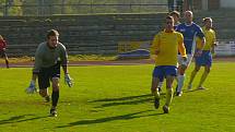 Z fotbalového divizního utkání AFK Chrudim – FK Pěnčín-Turnov 0:1.