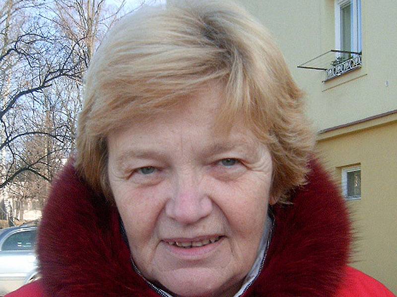 Marie Čechlovská, 63 let, důchodkyně, Hlinsko: Myslím, že příležitosti pro lidi důchodového věku jsou. Jsem už důchodce, vždycky jsem pracovala a domnívám se, že i dnes bych nějaké zaměstnání sehnala.