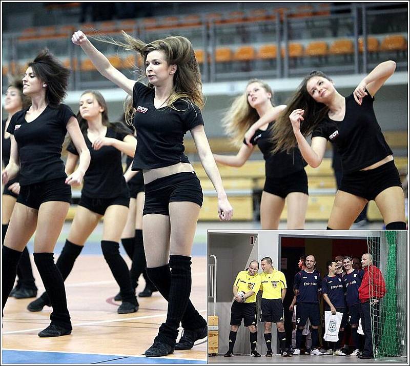 V Olešnici, pro kterou je futsal novým sportem, bylo utkání polského mistra Akademie Pniewy s jeho českým kolegou Era–Packem Chrudim (3:3) velkou atrakcí.