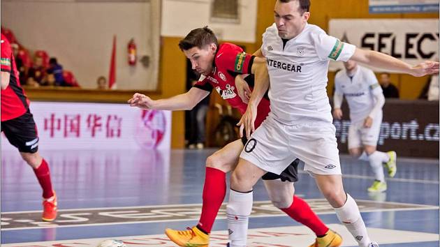 1. finále play-off CHANCE futsal ligy FK ERA-PACK Chrudim - FC Benago Zruč nad Sázaou