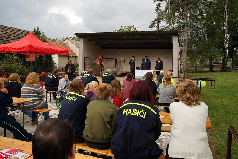 Hasičský sbor v Kněžicích oslavil 80 let.