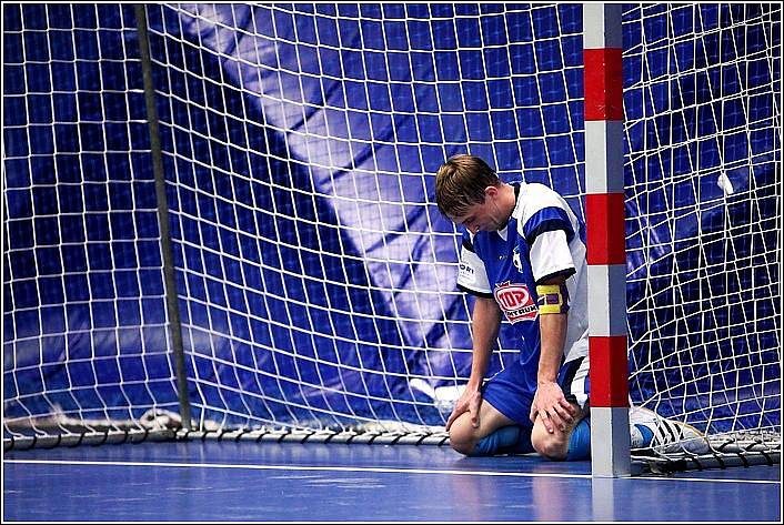 Era-Pack Chrudim porazil v osmifinále futsalového Poháru ČMFS Torf Pardubice na jeho půdě 6:3.