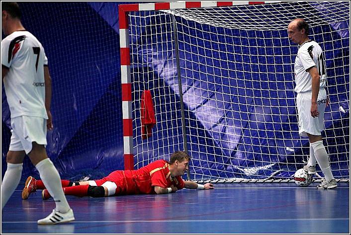 Era-Pack Chrudim porazil v osmifinále futsalového Poháru ČMFS Torf Pardubice na jeho půdě 6:3.