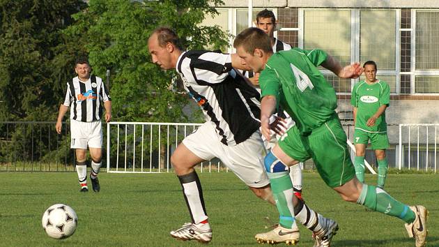 SK Chrudim porazila v dalším kole I.A třídy Valy 3:0.