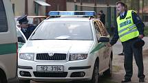 Při dopravní nehodě v obci Doly u Zdislavi narazil řidič se svým vozem do sloupu.