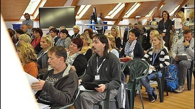 9. ročník SMART klubu Krajské konference o podpoře interaktivní výuky na ZŠ v Krouně.